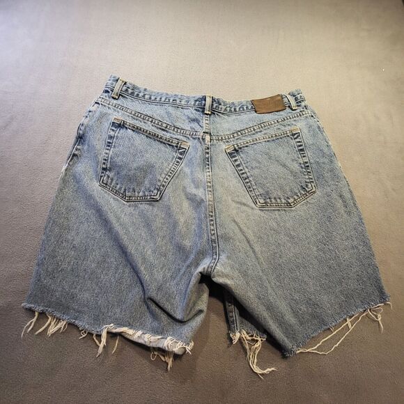 Lauren Jeans Co Womens 18 Cut Off Jeans Distressed Denim Frayed Hem Mom Jorts - Picture 8 of 8